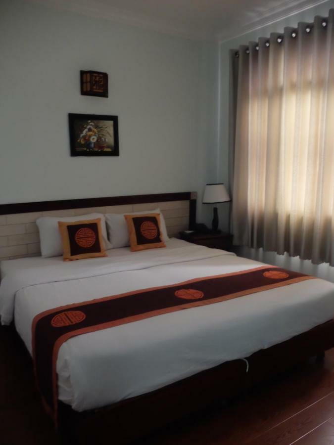 Ngoc Linh Hotel Ho Chi Minh City Exterior photo
