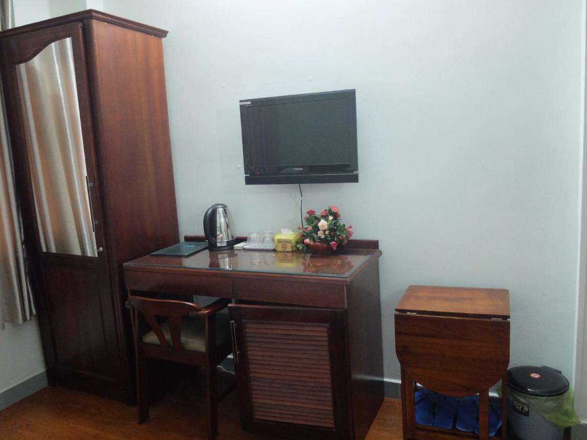 Ngoc Linh Hotel Ho Chi Minh City Exterior photo