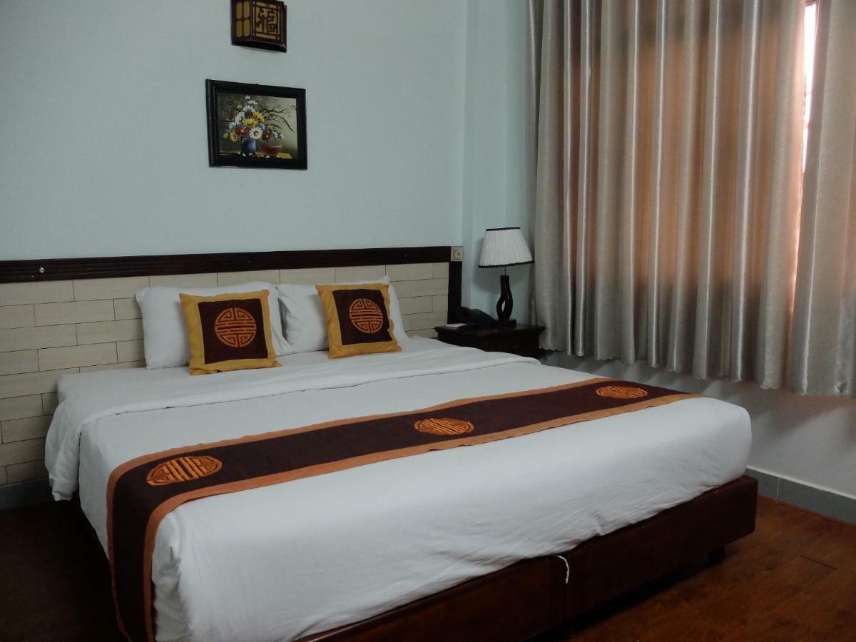 Ngoc Linh Hotel Ho Chi Minh City Exterior photo