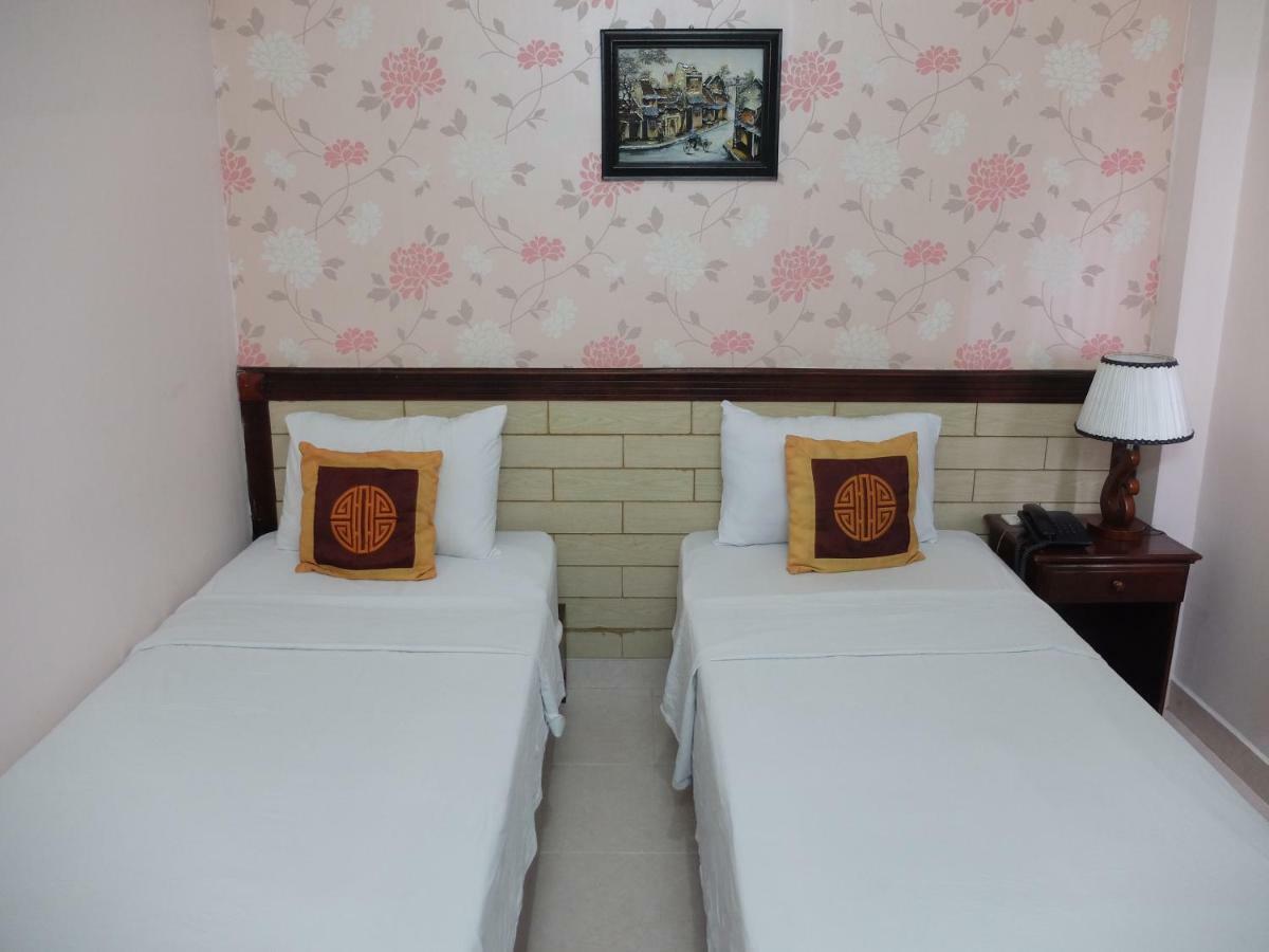 Ngoc Linh Hotel Ho Chi Minh City Exterior photo