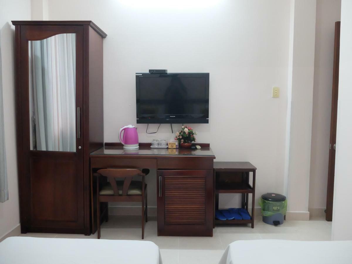 Ngoc Linh Hotel Ho Chi Minh City Exterior photo