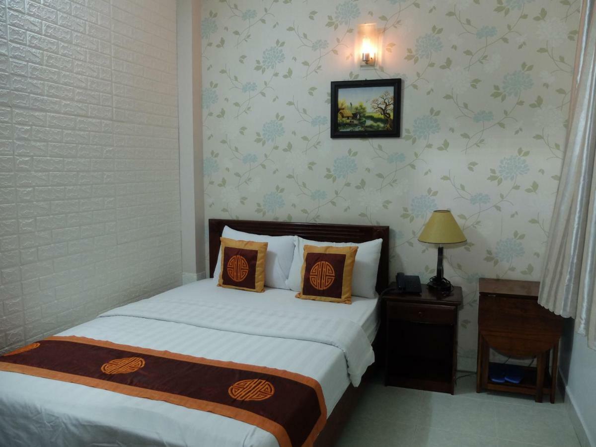 Ngoc Linh Hotel Ho Chi Minh City Exterior photo