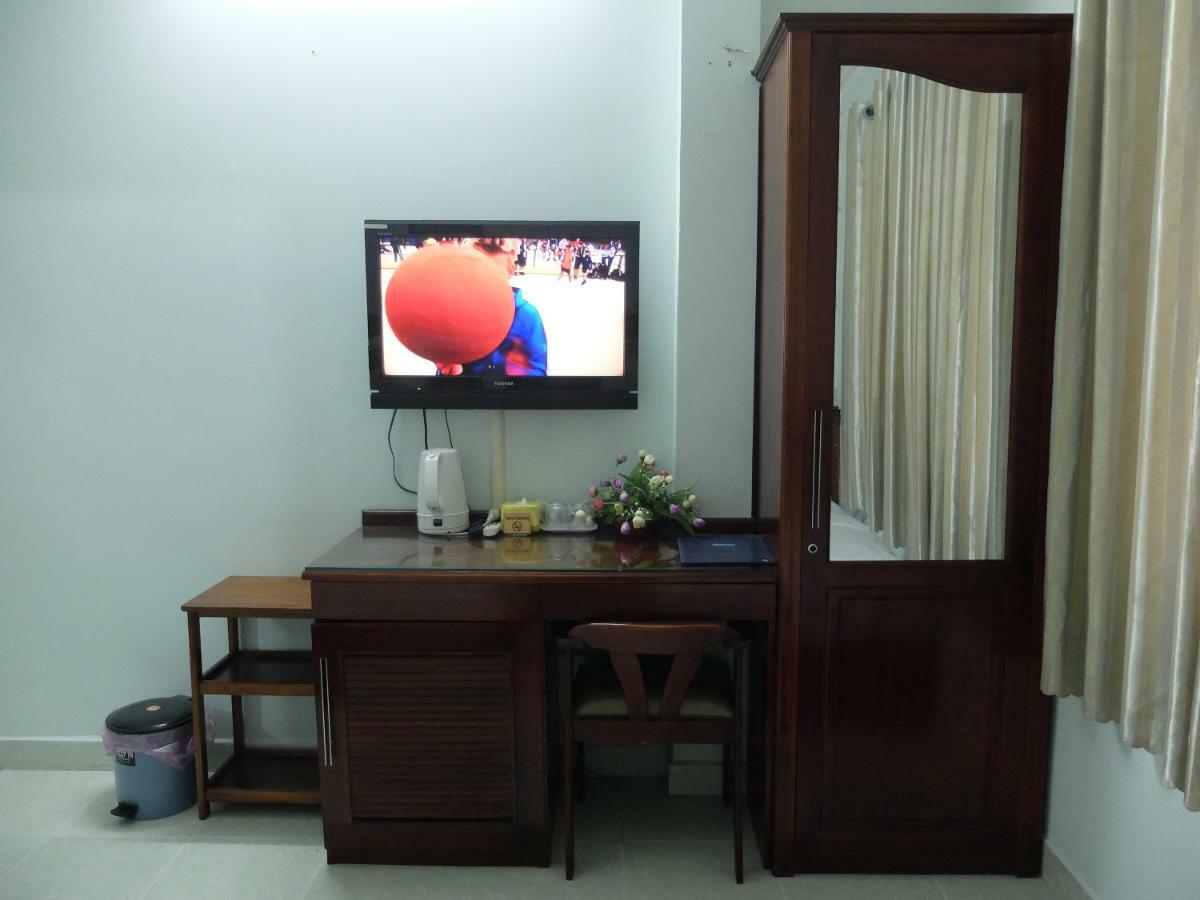 Ngoc Linh Hotel Ho Chi Minh City Exterior photo