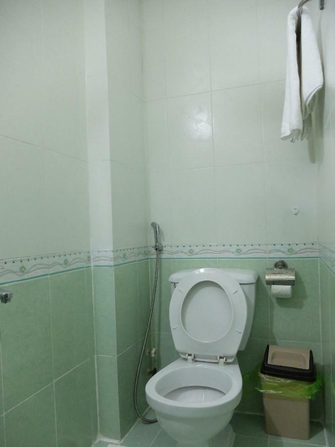 Ngoc Linh Hotel Ho Chi Minh City Exterior photo