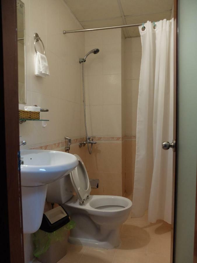Ngoc Linh Hotel Ho Chi Minh City Exterior photo